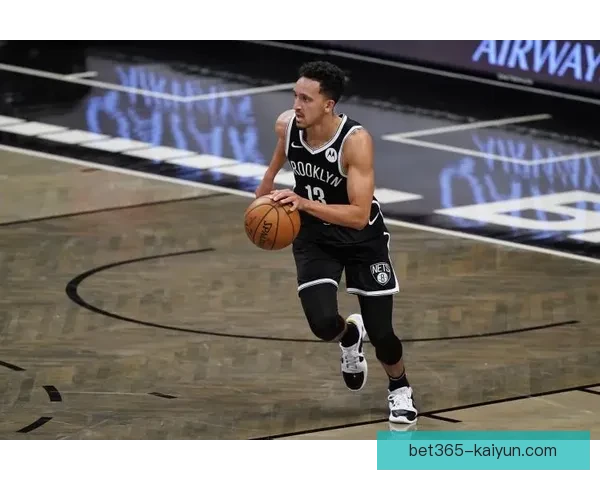 英超耶德林状态回暖，近期表现稳健备受关注